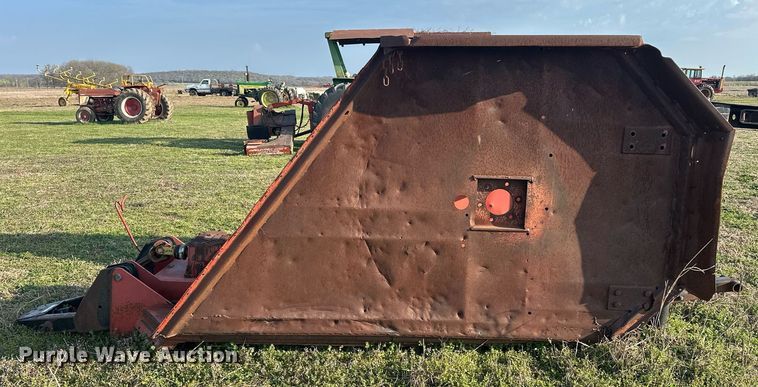 image for item EJ8394 Brush Hog 2615L1 batwing rotary mower