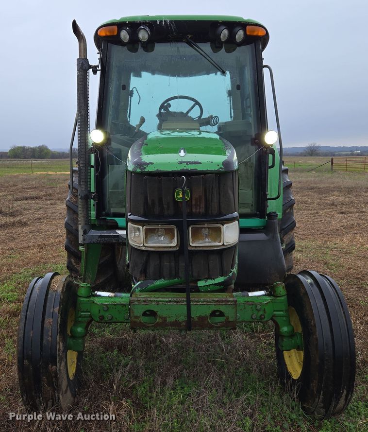 2004 John Deere 6420 tractor in Okemah, OK | Item EJ8397