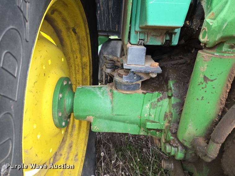 image for item EJ8397 2004 John Deere 6420 tractor