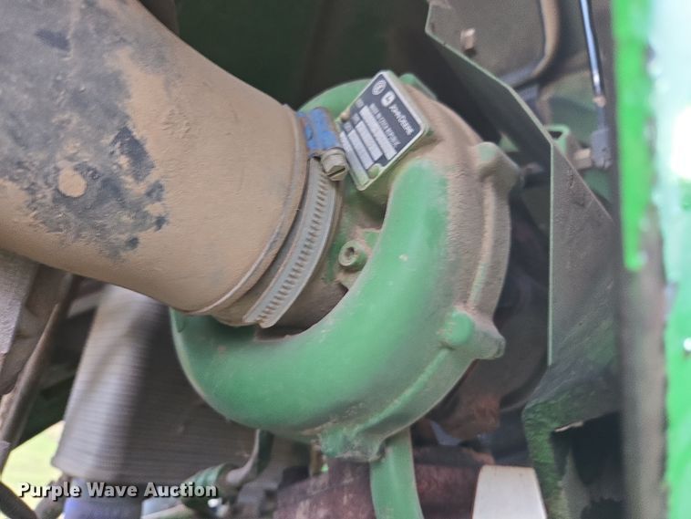 image for item EJ8397 2004 John Deere 6420 tractor