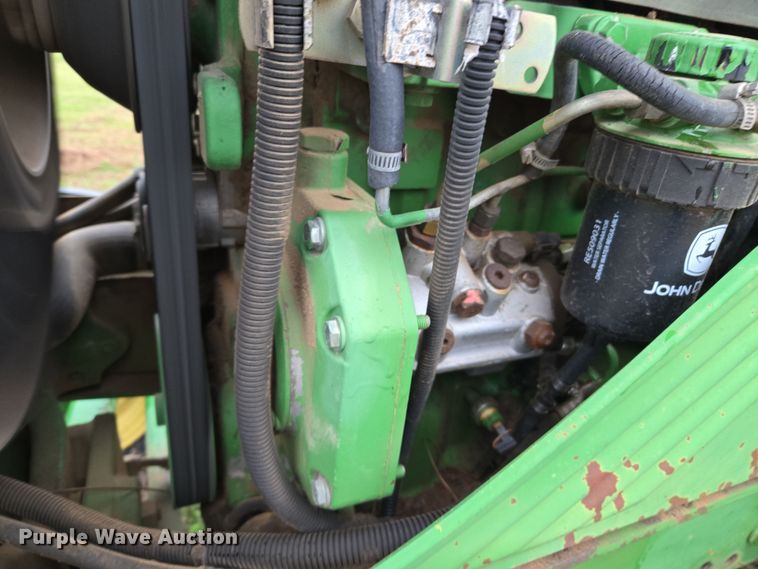 image for item EJ8397 2004 John Deere 6420 tractor