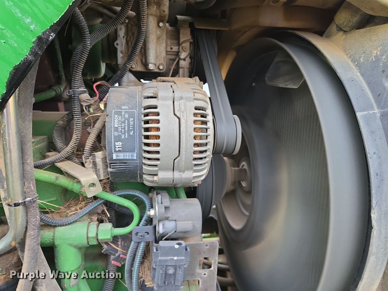 image for item EJ8397 2004 John Deere 6420 tractor