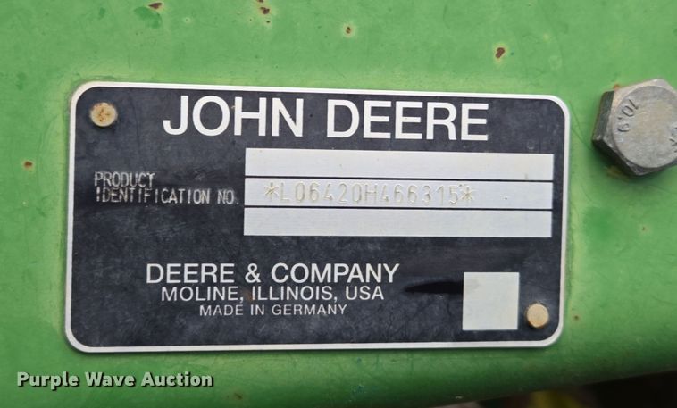 image for item EJ8397 2004 John Deere 6420 tractor