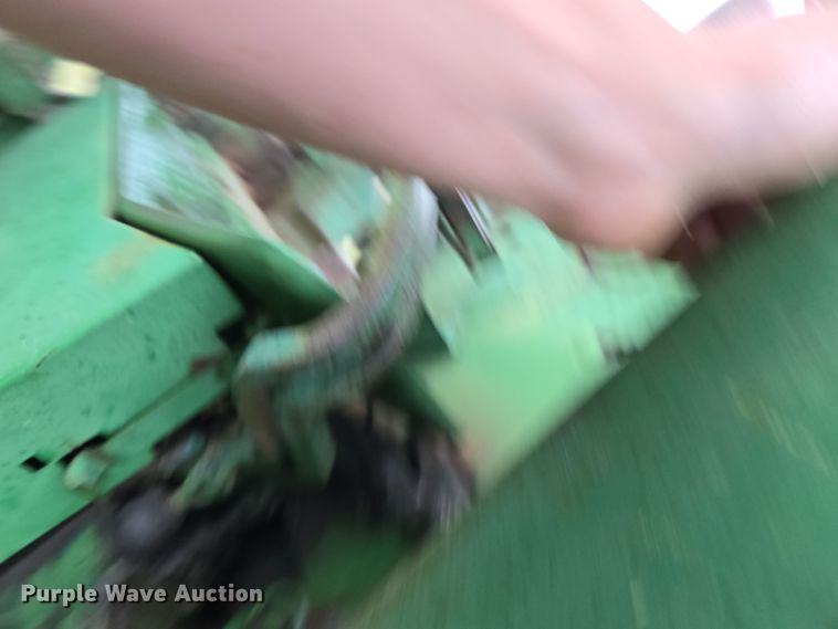 image for item EJ8400 John Deere 4010 tractor