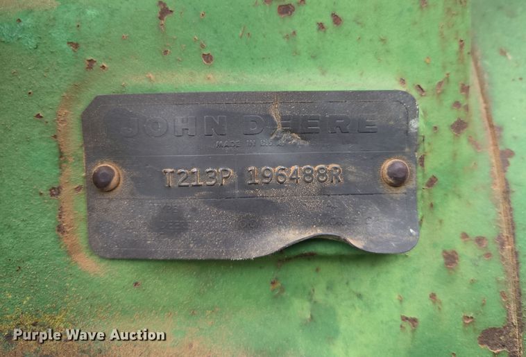 image for item EJ8400 John Deere 4010 tractor