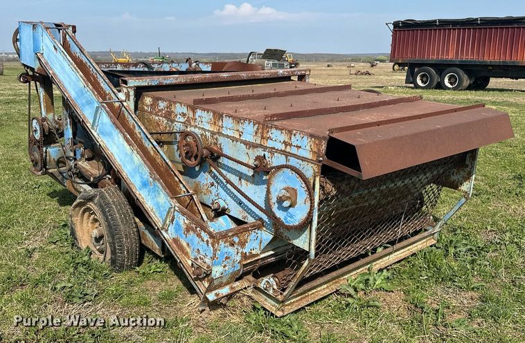 image for item EJ8401 Pecan harvester