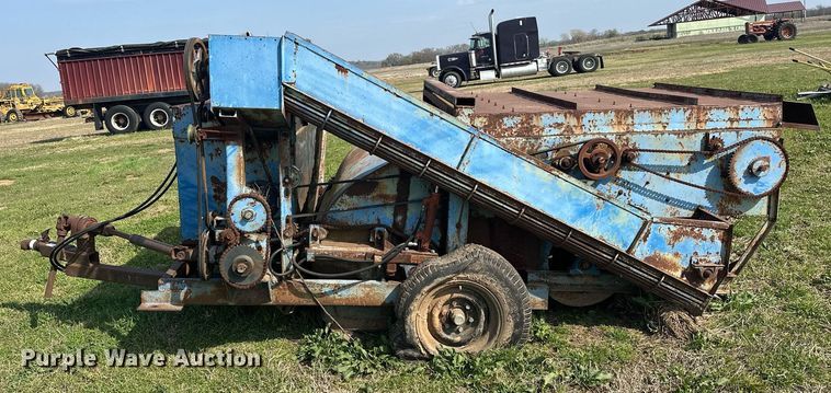 image for item EJ8401 Pecan harvester