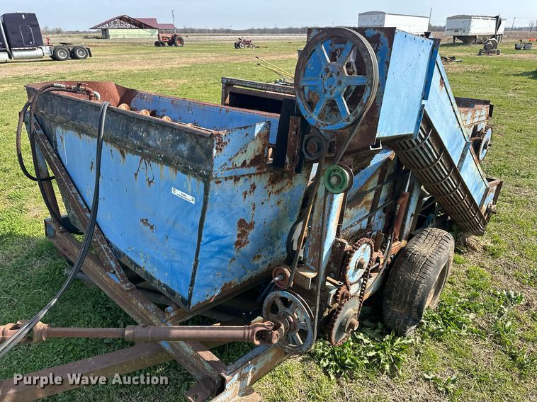 image for item EJ8401 Pecan harvester