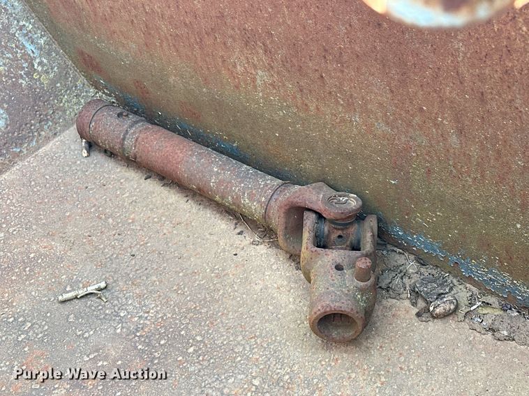 image for item EJ8401 Pecan harvester