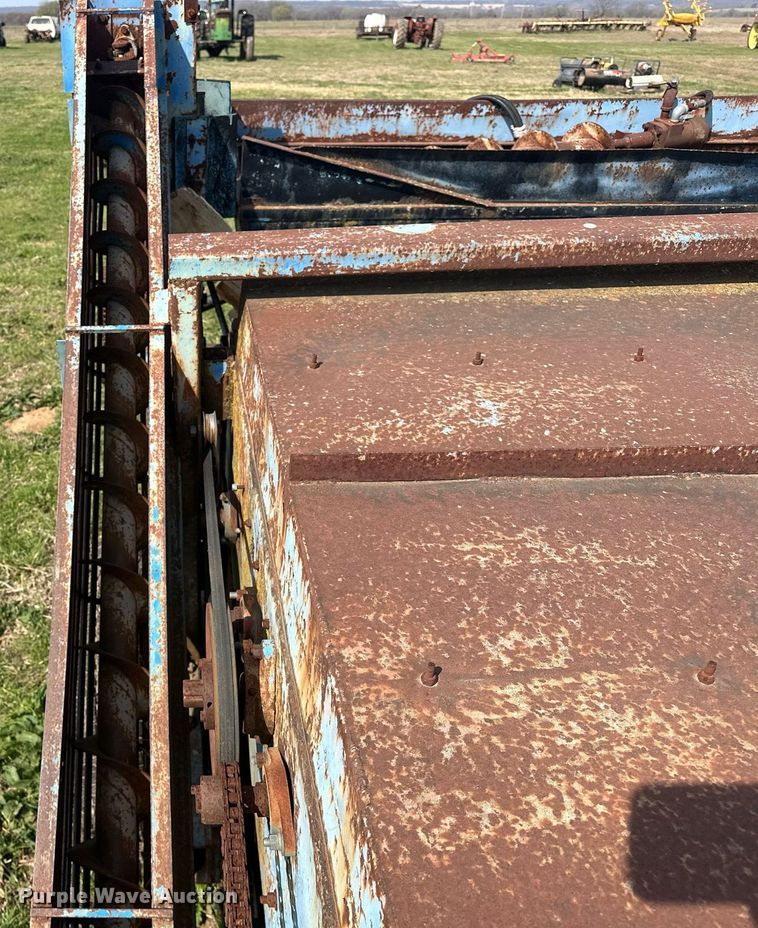 image for item EJ8401 Pecan harvester