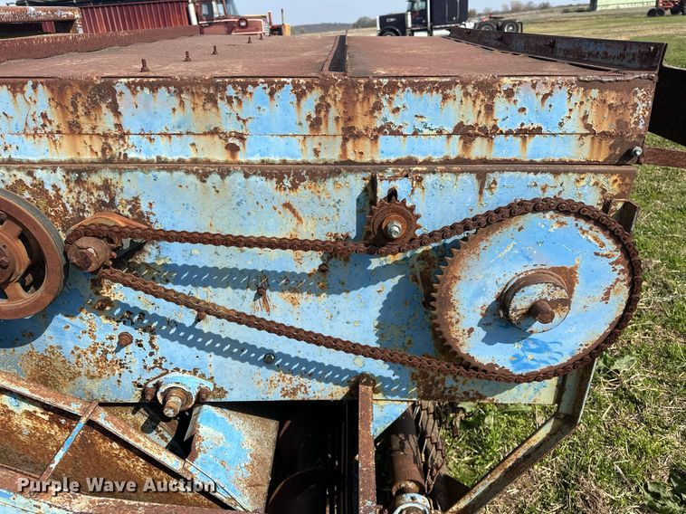 image for item EJ8401 Pecan harvester