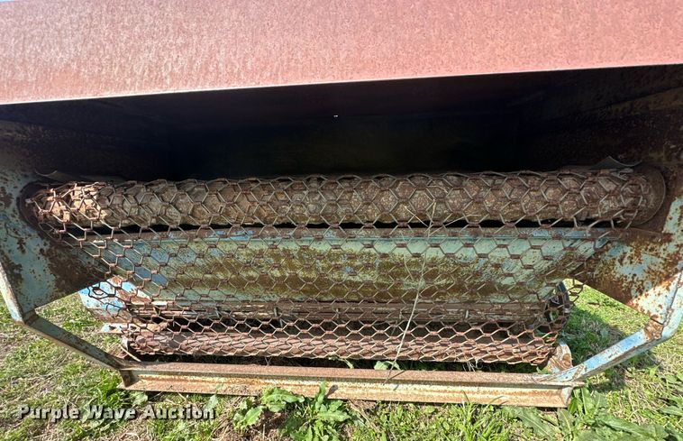 image for item EJ8401 Pecan harvester