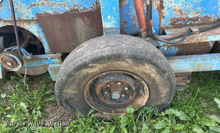 image for item EJ8401 Pecan harvester