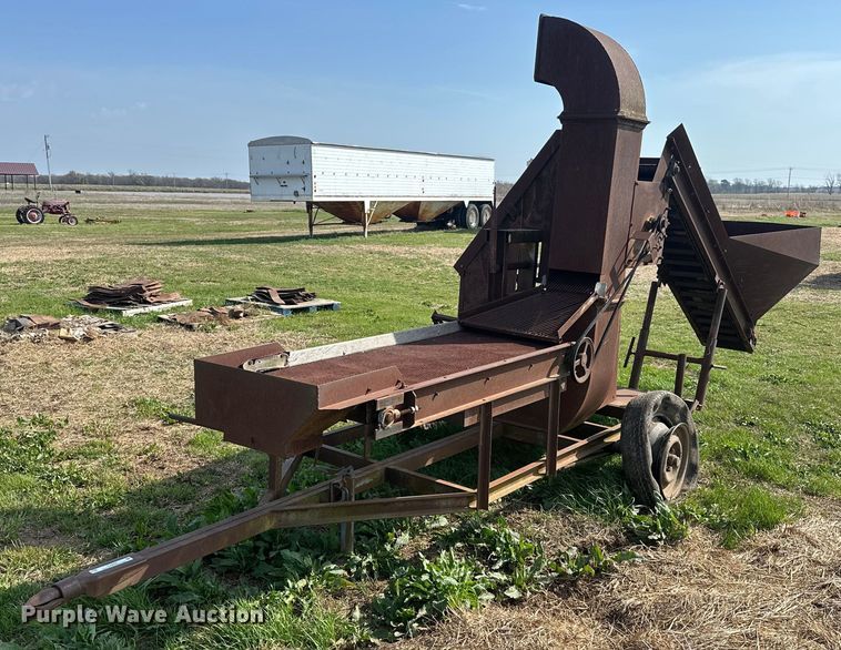 image for item EJ8402 Pecan harvester