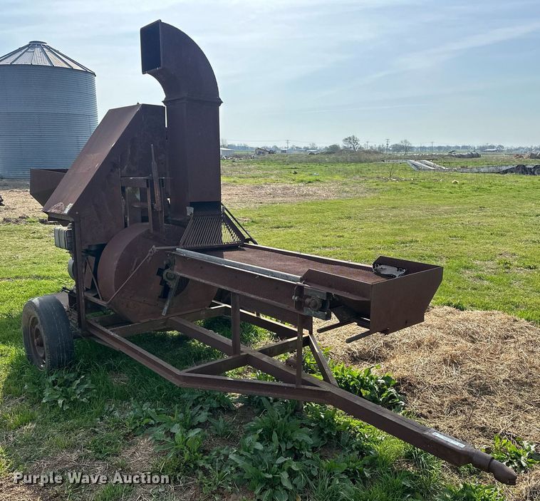 image for item EJ8402 Pecan harvester