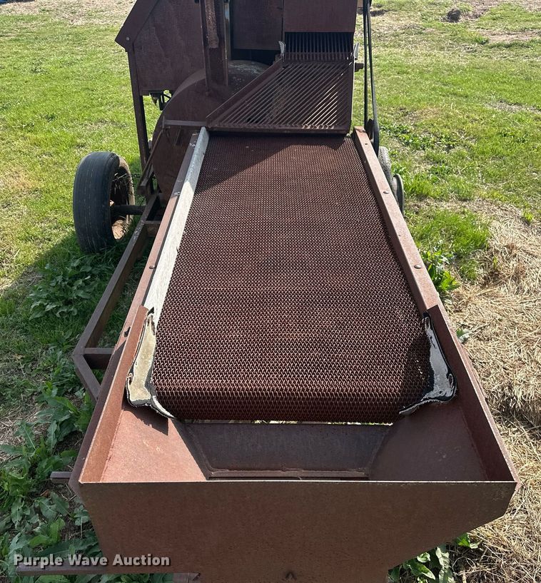 image for item EJ8402 Pecan harvester