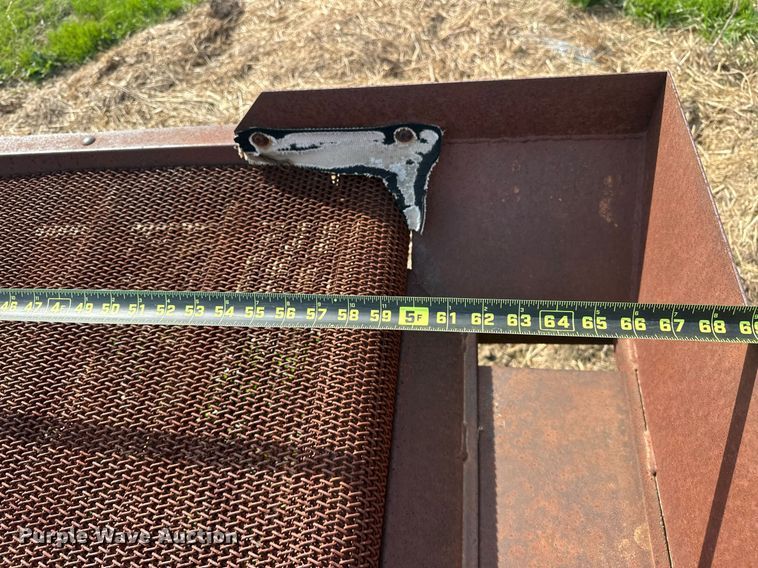 image for item EJ8402 Pecan harvester