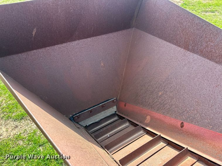 image for item EJ8402 Pecan harvester