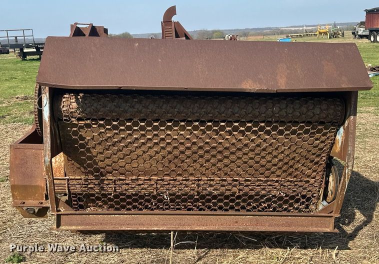 image for item EJ8403 Pecan harvester