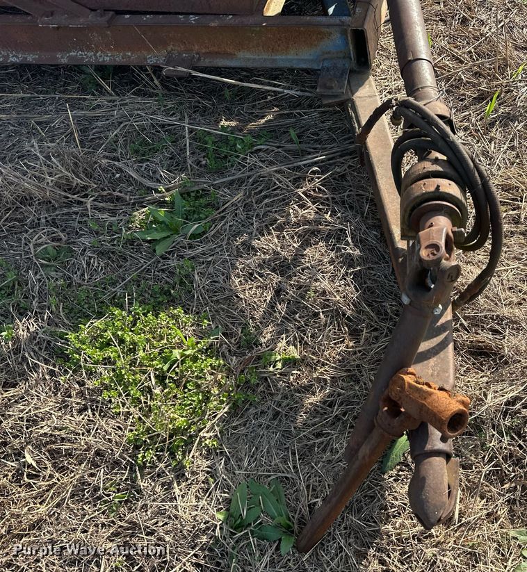 image for item EJ8403 Pecan harvester