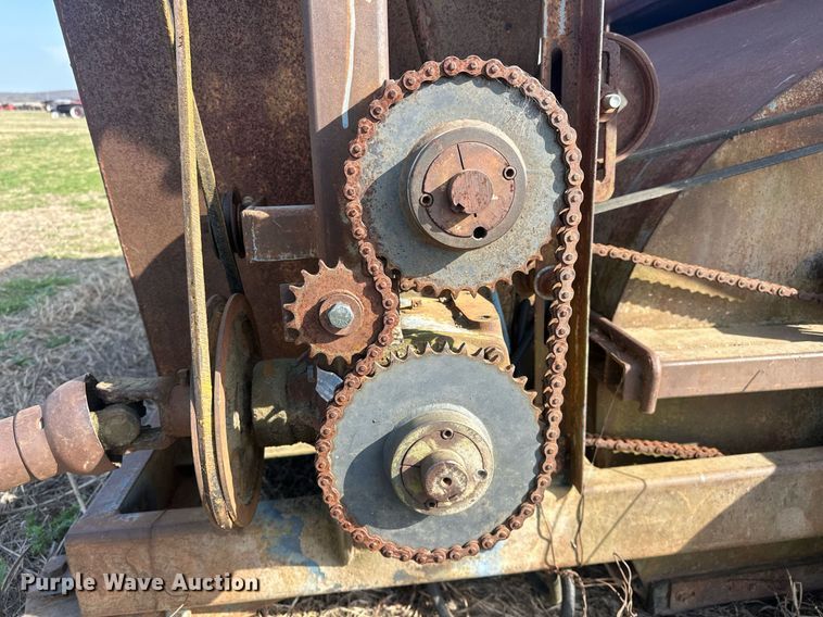 image for item EJ8403 Pecan harvester