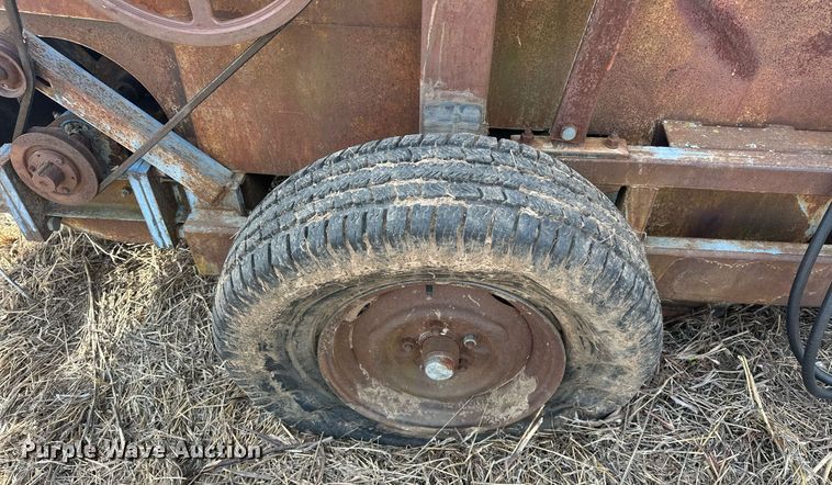 image for item EJ8403 Pecan harvester