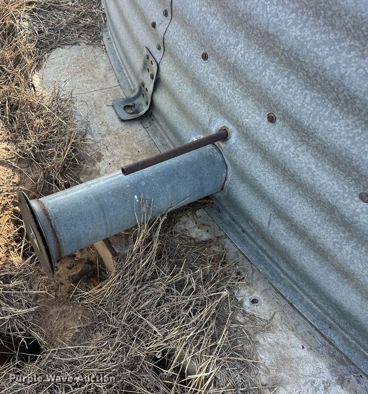 image for item EJ8404 Butler grain bin