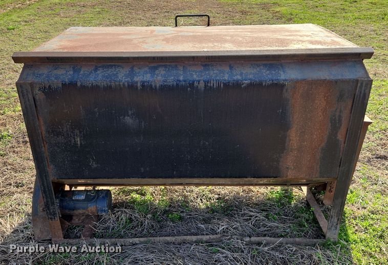 image for item EJ8414 Cake feeder