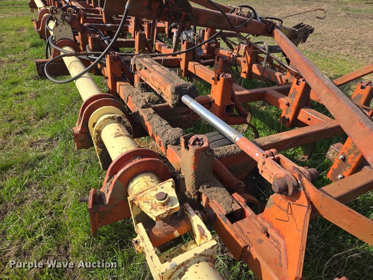 image for item EJ8415 Krause 1506 field cultivator