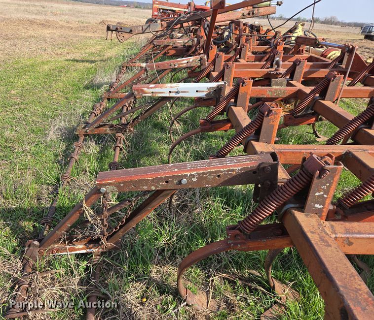 image for item EJ8415 Krause 1506 field cultivator