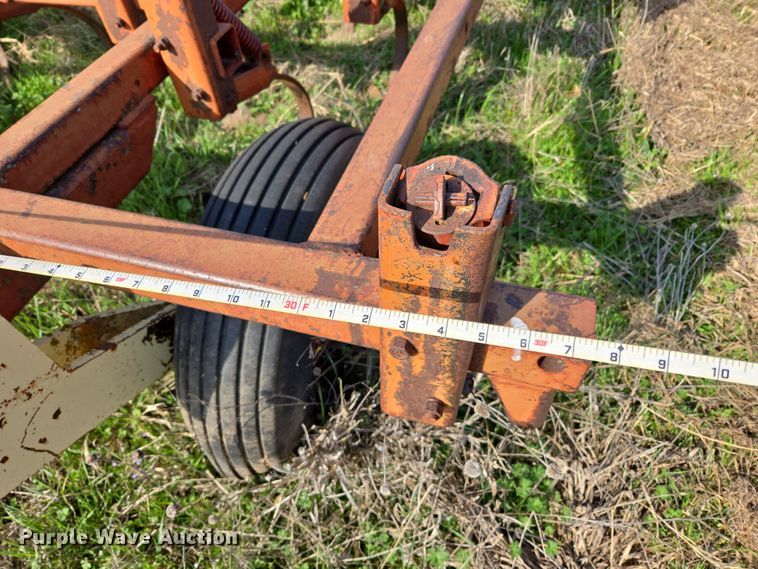 image for item EJ8415 Krause 1506 field cultivator