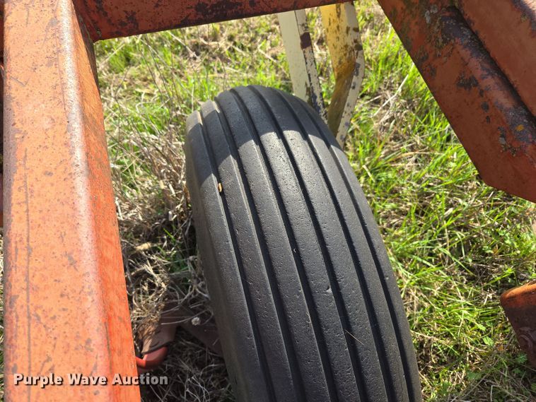 image for item EJ8415 Krause 1506 field cultivator