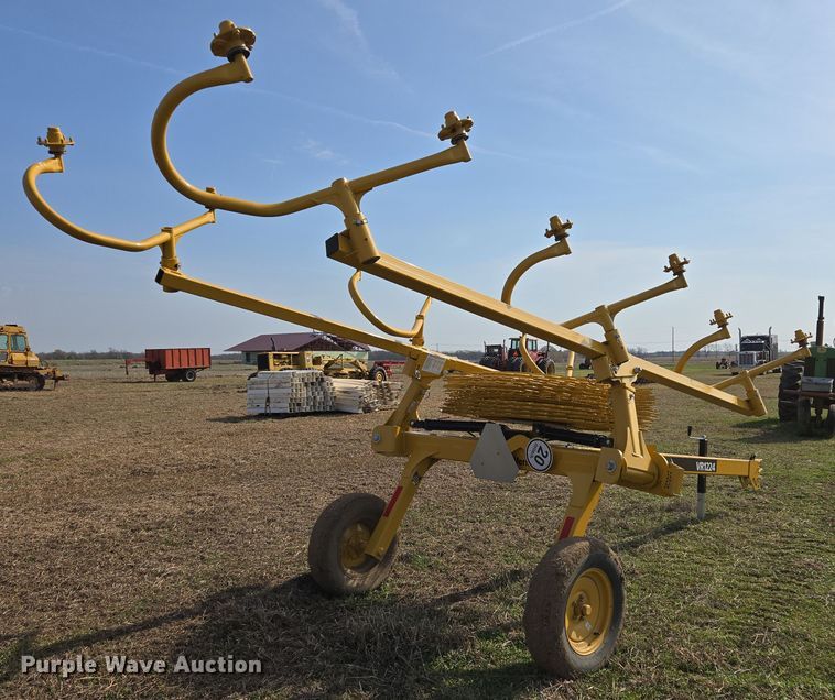 image for item EJ8416 2023 Vermeer VR1224 hay rake