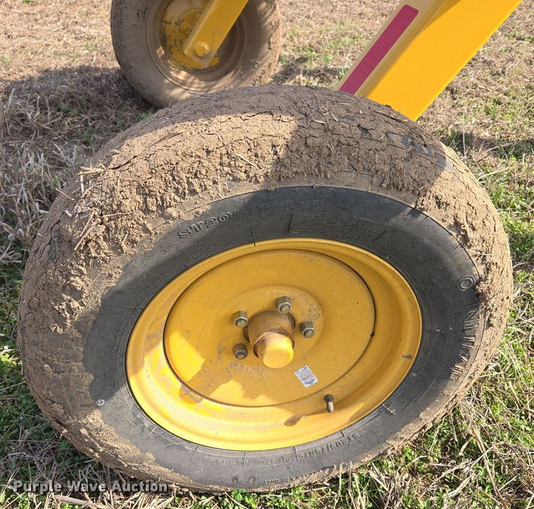 image for item EJ8416 2023 Vermeer VR1224 hay rake