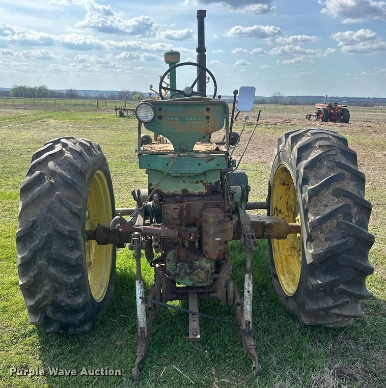 image for item EJ8417 1959 John Deere 730 tractor