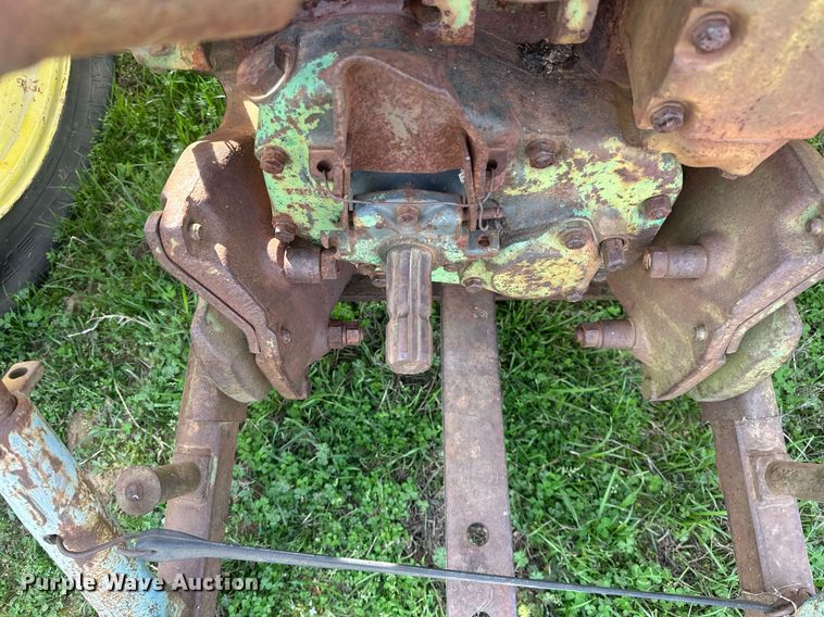image for item EJ8417 1959 John Deere 730 tractor