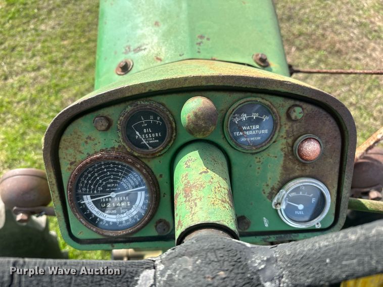 image for item EJ8417 1959 John Deere 730 tractor