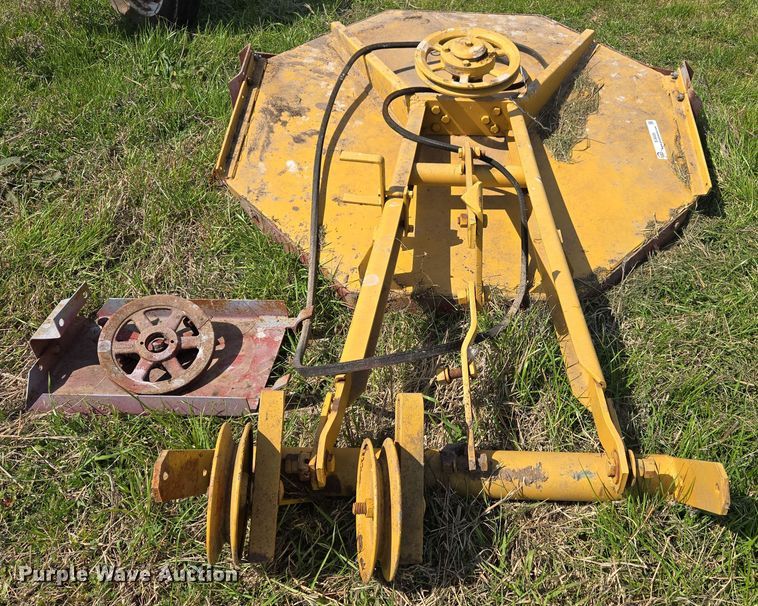 image for item EJ8420 44