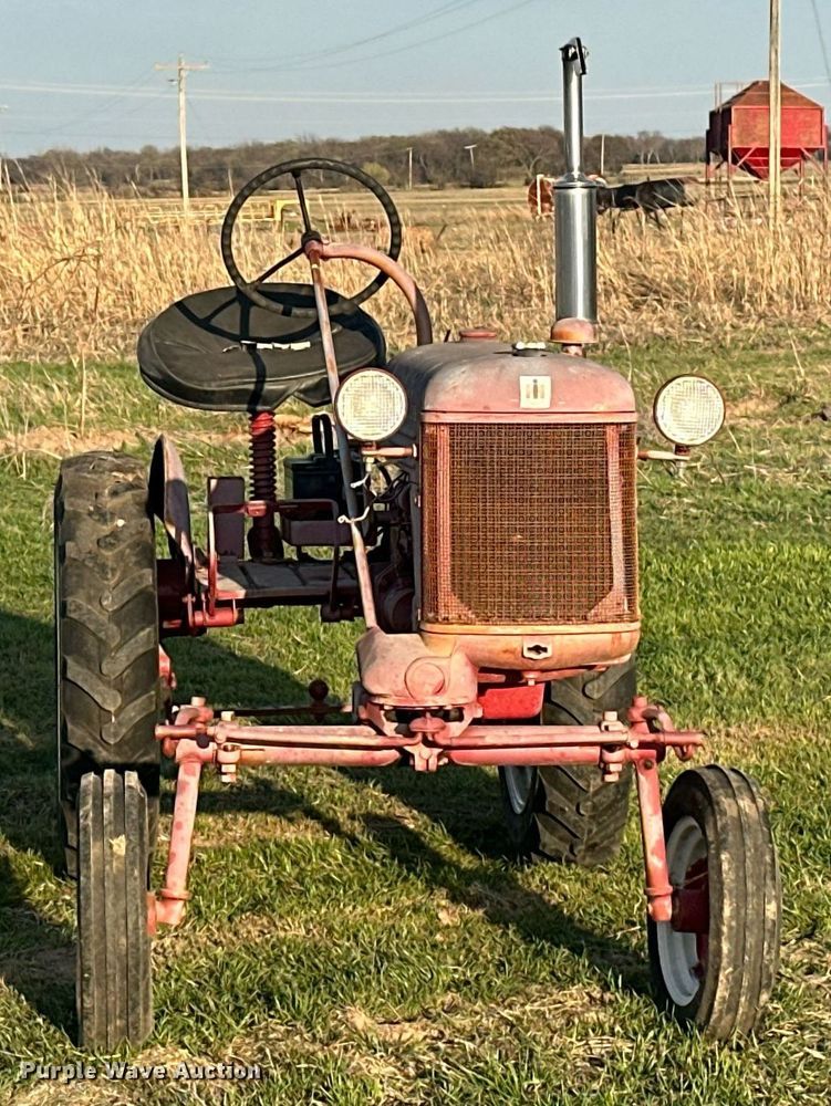 image for item EJ8421 International Harvester Farmall Cub tractor