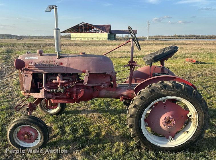 image for item EJ8421 International Harvester Farmall Cub tractor
