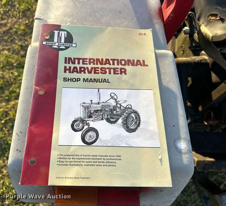 image for item EJ8421 International Harvester Farmall Cub tractor