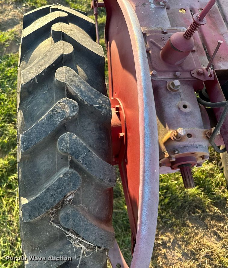 image for item EJ8421 International Harvester Farmall Cub tractor