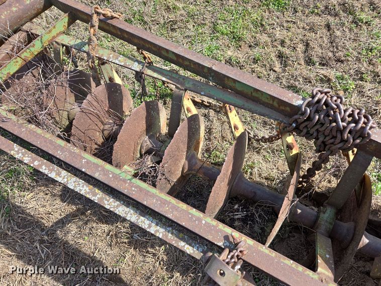 image for item EJ8423 John Deere tandem disk