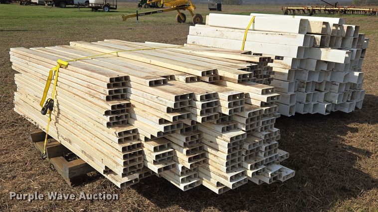 image for item EJ8424 Poly fencing materials