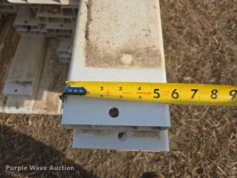 image for item EJ8424 Poly fencing materials