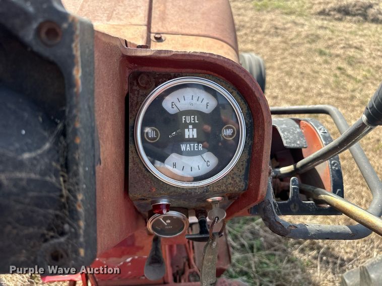 image for item EJ8425 International Farmall 756 tractor