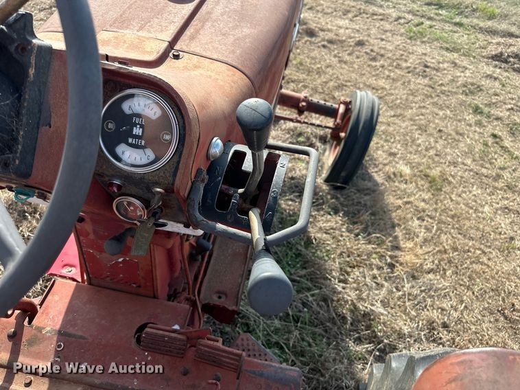 image for item EJ8425 International Farmall 756 tractor