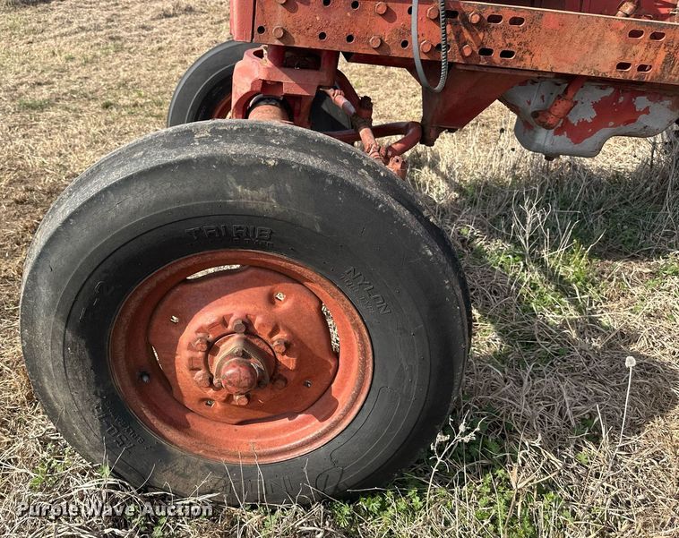 image for item EJ8425 International Farmall 756 tractor