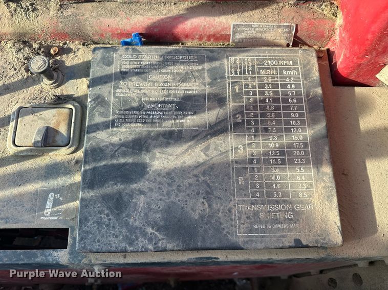 image for item EJ8428 1976 Versatile 850 4WD tractor