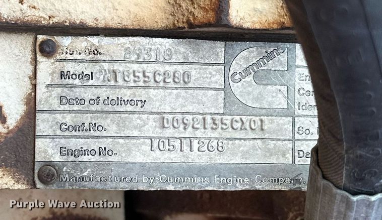 image for item EJ8428 1976 Versatile 850 4WD tractor